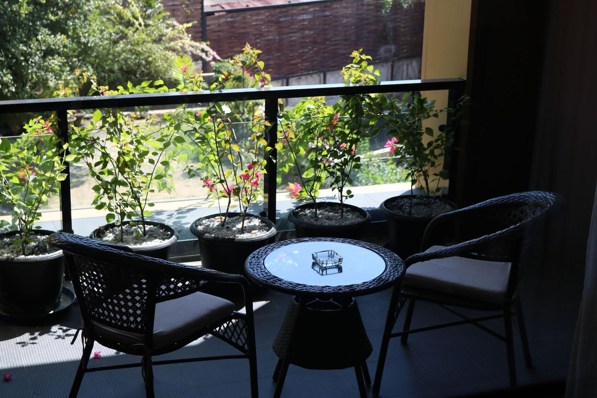 יאנגון Avenue 64 Hotel מראה חיצוני תמונה