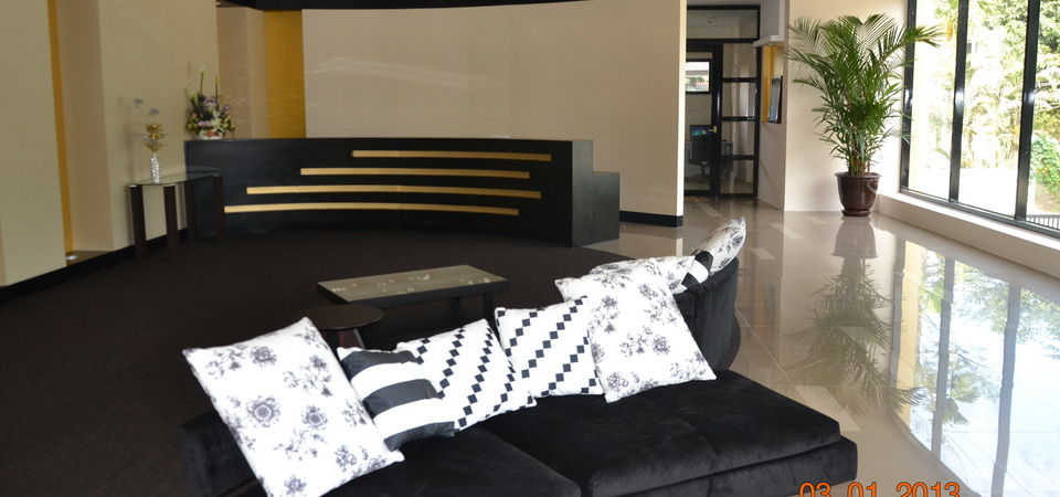 יאנגון Avenue 64 Hotel מראה חיצוני תמונה
